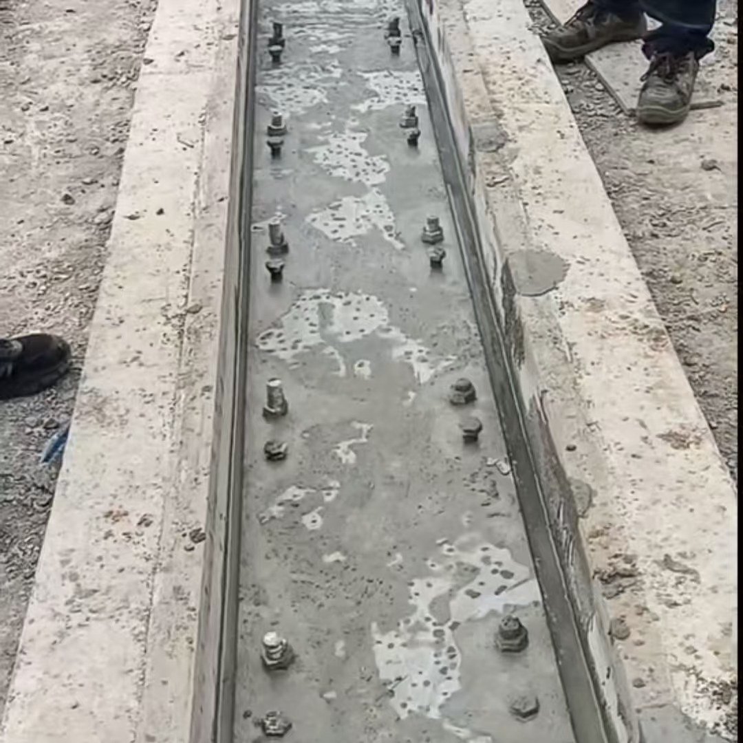 舞阳港口码头起重机龙门吊重型机械设备稳固用早强快凝轨道胶泥